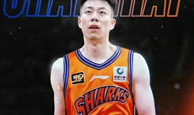 郭艾伦战上海男篮，来看看媒体怎么说，本土后卫差距